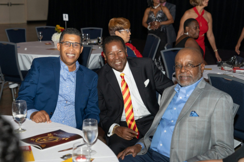 CC_Dinner_dance2019_inside2-9