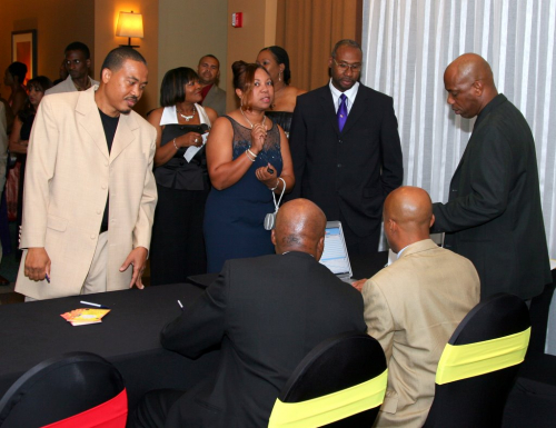 ccalumnidinnerdance08 005