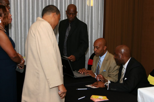 ccalumnidinnerdance08 006