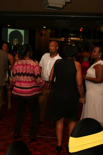 ccalumnidinnerdance08 038