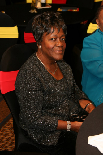 ccalumnidinnerdance08 045