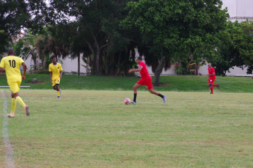 Red-and-gold-match-2024-00090