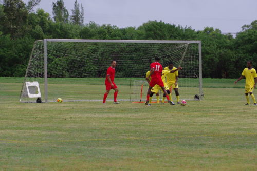 Red-and-gold-match-2024-00126