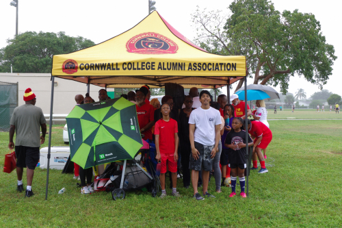 Red-and-gold-match-2024-00229