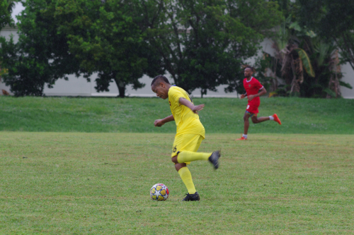 Red-and-gold-match-2024-00251