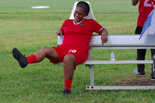 Red-and-gold-match-2024-00271