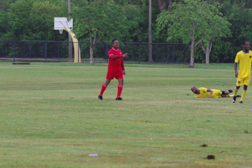 Red-and-gold-match-2024-00366