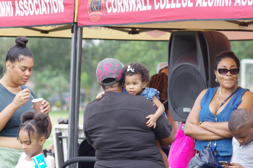 Red-and-gold-match-2024-00384