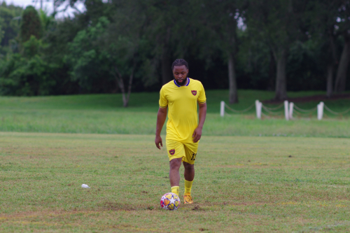 Red-and-gold-match-2024-00404