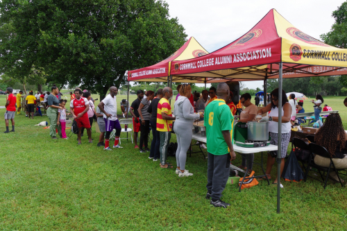 Red-and-gold-match-2024-00437