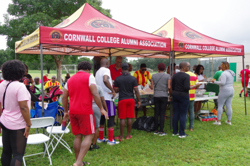 Red-and-gold-match-2024-00438