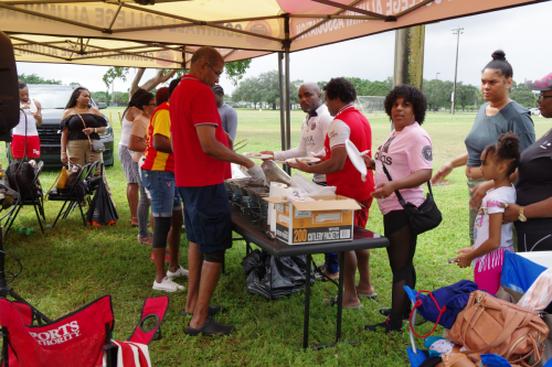 Red-and-gold-match-2024-00439