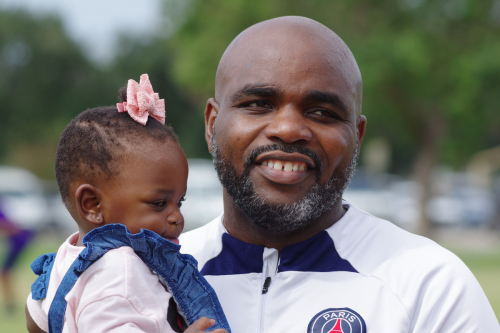 Red-and-gold-match-2024-00457