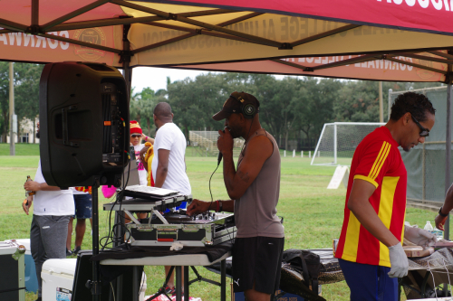 Red-and-gold-match-2024-00478